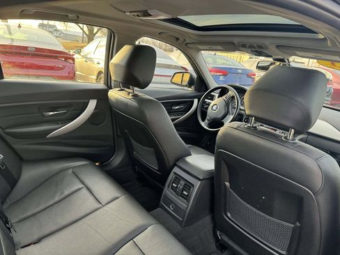 Used 2013 BMW 320i Sedan image 15