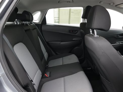 Used 2021 Hyundai Kona SE AWD/4WD image 37