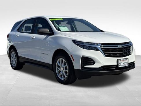 Certified 2023 Chevrolet Equinox LS image 5