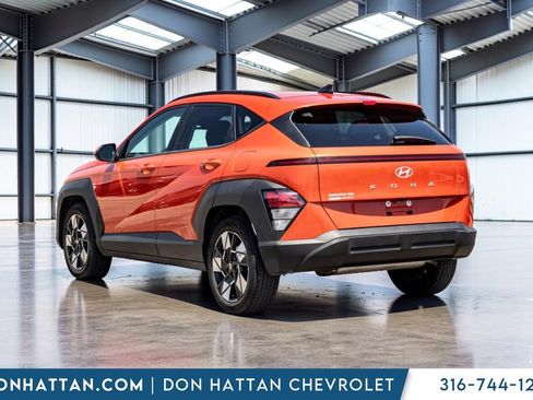 Used 2025 Hyundai Kona SEL FWD image 20