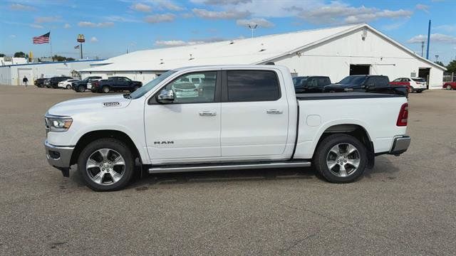 Used 2021 RAM 1500 Laramie AWD/4WD image 5