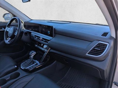 Used 2025 Kia Seltos EX w/ EX Sunroof Package image 28