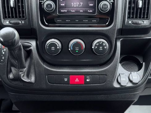 Used 2021 RAM ProMaster 2500 w/ Interior LED Lighting Group FWD image 33