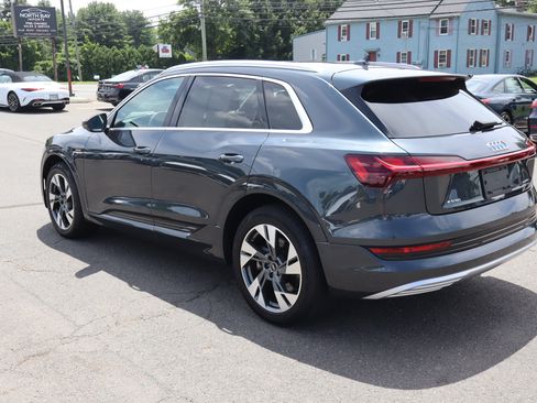Used 2021 Audi e-tron Premium AWD/4WD image 8