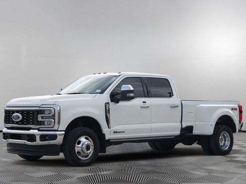 Used 2025 Ford F350 King Ranch w/ Chrome Package AWD/4WD image 8