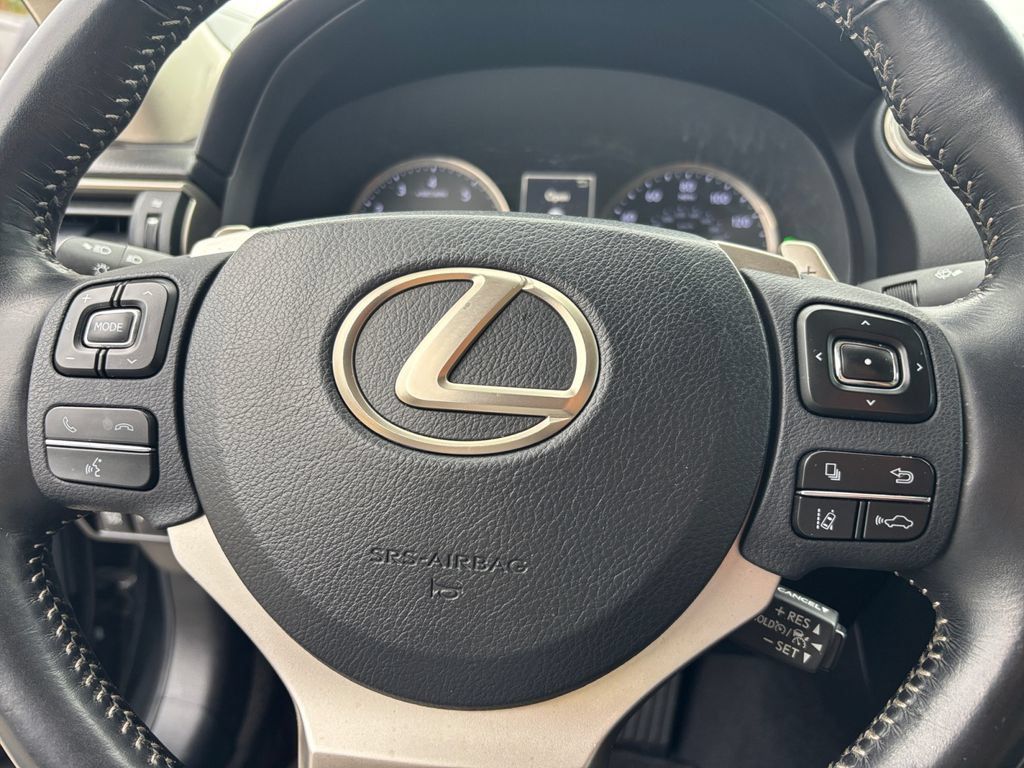 Used 2019 Lexus IS 300 w/ Premium Package RWD image 27