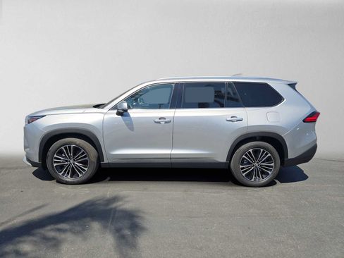 Certified 2024 Toyota Grand Highlander AWD Hybrid image 6