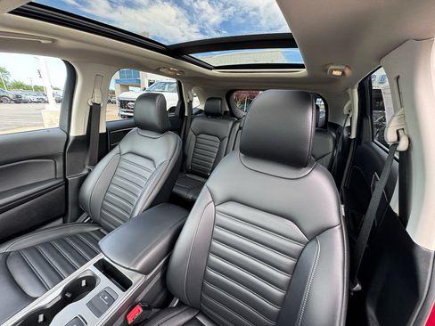 Used 2024 Ford Edge SEL w/ Convenience Package AWD/4WD image 35
