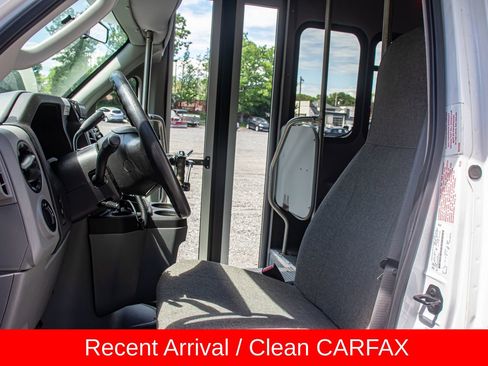 Used 2014 Ford E-450 and Econoline 450 Super Duty w/ Shuttle Bus Prep Package RWD image 12
