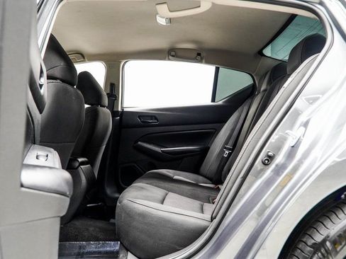 Used 2024 Nissan Altima 2.5 S image 32