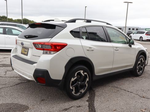 Used 2023 Subaru Crosstrek 2.5i Limited w/ Popular Package #3 image 4