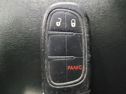 Used 2018 Jeep Cherokee Latitude Plus image 32