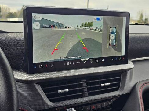 Certified 2025 Ford Explorer ST-Line AWD/4WD image 22