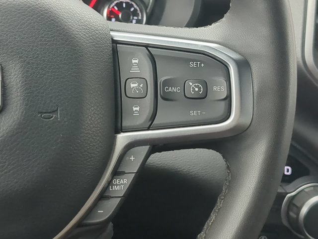 Used 2025 RAM 1500 Big Horn RWD image 29