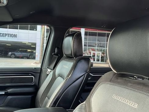 Used 2023 RAM 1500 Laramie AWD/4WD image 15