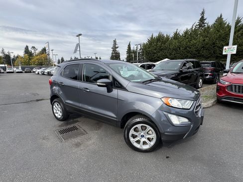 Used 2018 Ford EcoSport SE image 2