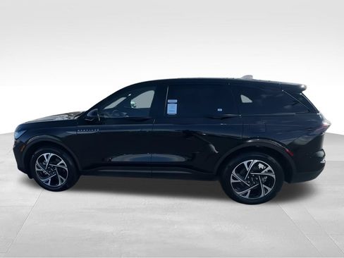 Used 2025 Lincoln Nautilus Premier w/ Jet Appearance Package AWD/4WD image 5
