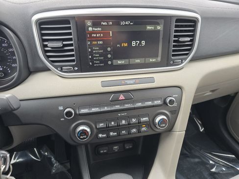 Used 2020 Kia Sportage LX w/ LX Popular Package image 33