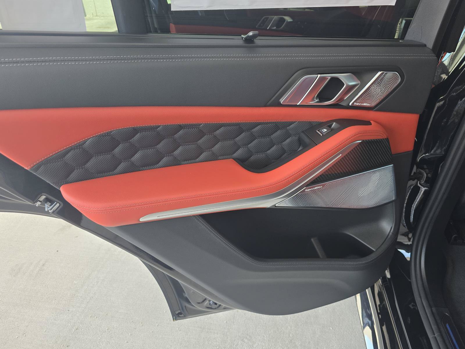 New 2026 BMW X5 M Competition w/ Executive Package AWD/4WD image 11