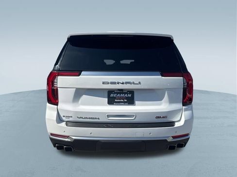 Used 2025 GMC Yukon XL Denali image 7