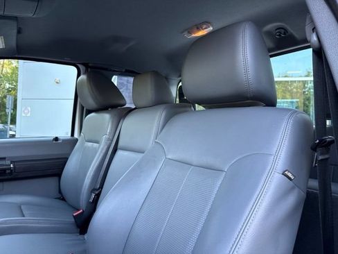Used 2016 Ford F250 XL w/ Power Equipment Group AWD/4WD image 11