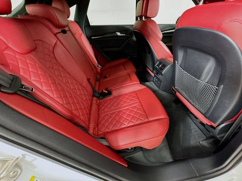 Used 2021 Audi SQ5 Prestige AWD/4WD image 29
