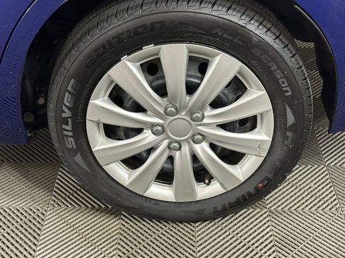 Used 2014 Toyota Corolla S image 13