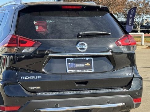 Used 2020 Nissan Rogue SV image 8