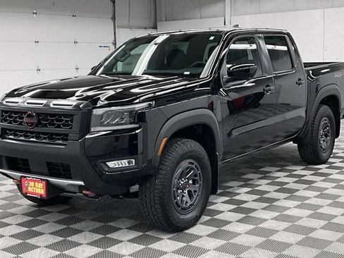 New 2026 Nissan Frontier PRO-4X w/ Pro-4x Convenience Package AWD/4WD image 2