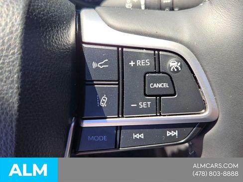 Used 2024 Toyota Highlander Limited AWD/4WD image 26