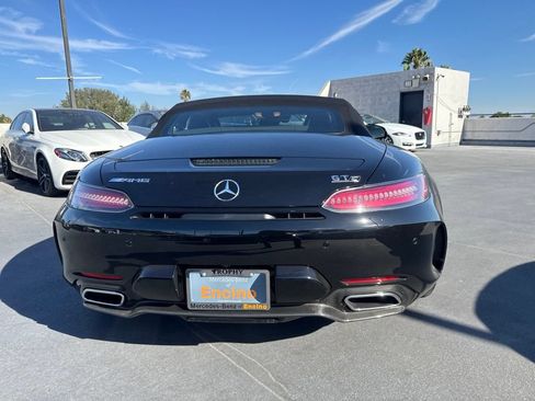 Used 2018 Mercedes-Benz AMG GT C image 6