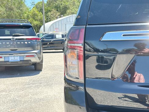 Used 2024 Chevrolet Tahoe LT RWD image 10
