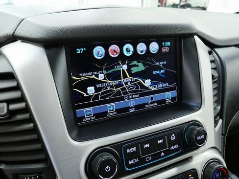 Used 2018 GMC Yukon SLT w/ Open Road Package image 34