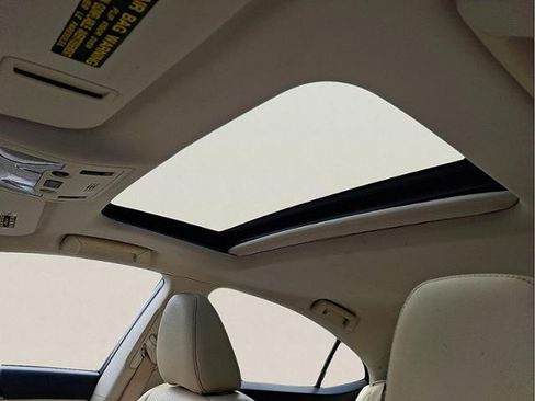 Used 2014 Lexus ES 350 w/ Luxury Package FWD image 11