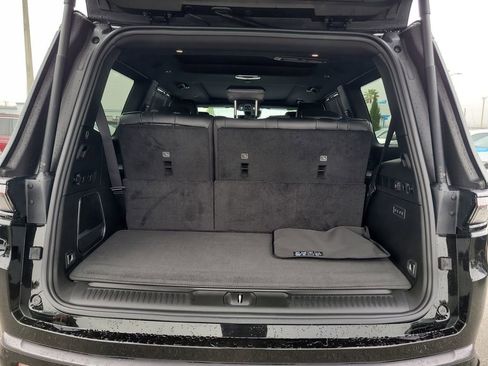 New 2026 Jeep Grand Wagoneer Limited image 7