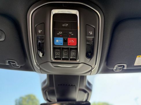 New 2026 Jeep Cherokee Limited AWD/4WD image 27