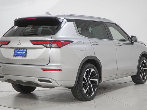 Used 2022 Mitsubishi Outlander SEL AWD/4WD image 13
