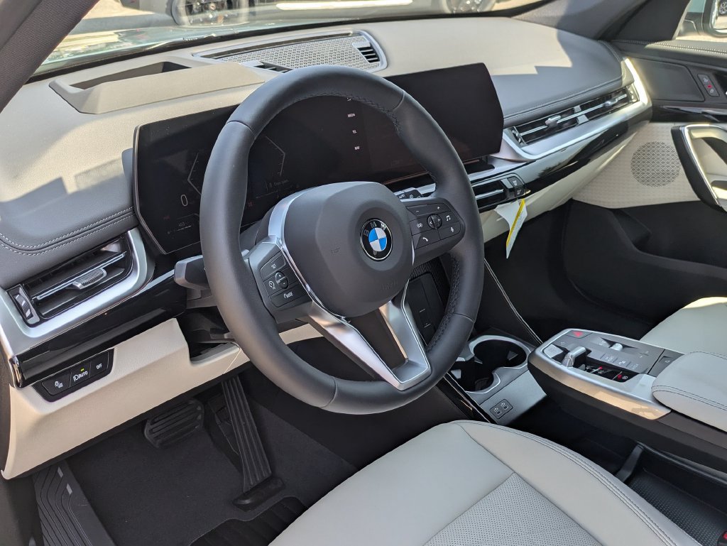 New 2026 BMW X1 xDrive28i w/ Technology Package AWD/4WD image 29
