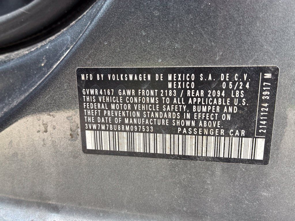 Used 2024 Volkswagen Jetta SE FWD image 14