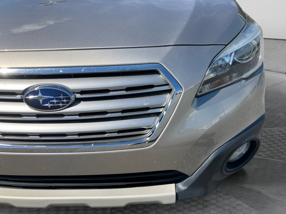 Used 2017 Subaru Outback 2.5i Limited AWD/4WD image 28