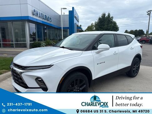 Used 2023 Chevrolet Blazer LT w/ LPO, Floor Liner Package AWD/4WD image 1