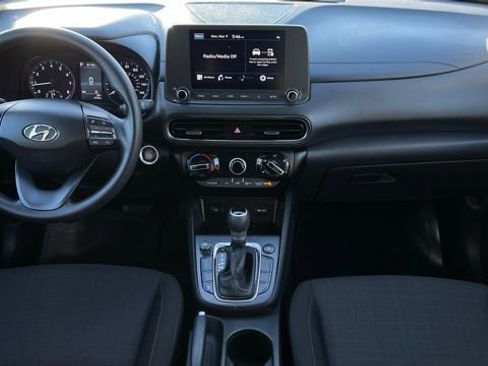 Used 2023 Hyundai Kona SEL image 17