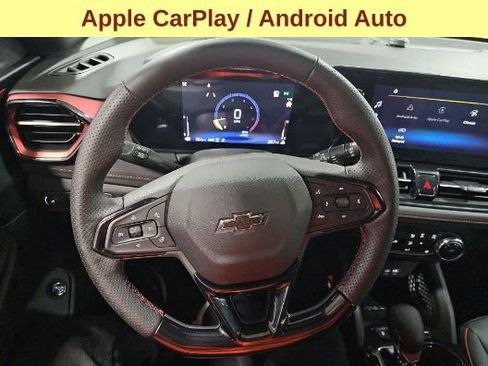 Used 2025 Chevrolet TrailBlazer RS w/ Convenience Package AWD/4WD image 11