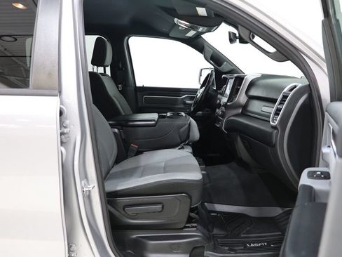 Used 2022 RAM 1500 Big Horn AWD/4WD image 37