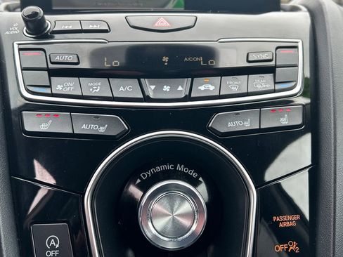 Used 2020 Acura RDX SH-AWD image 28