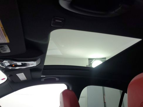 Used 2024 Alfa Romeo Stelvio Sprint image 45