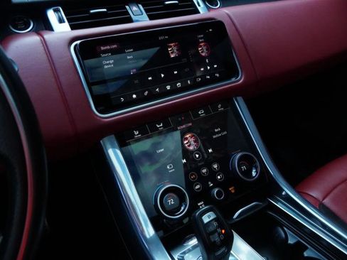 Used 2019 Land Rover Range Rover Sport Supercharged image 39