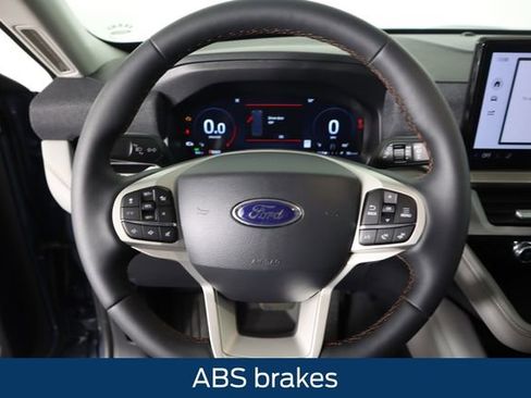 New 2026 Ford Explorer Active w/ Active Comfort Package image 33