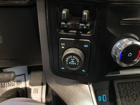Used 2024 Ford F150 Platinum AWD/4WD image 34