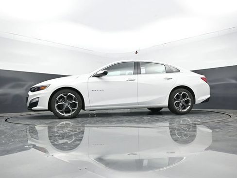 Used 2024 Chevrolet Malibu LT FWD image 24
